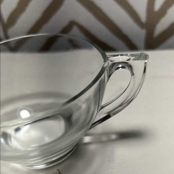 Vintage Clear Glass Teacup - Picture 3 of 4